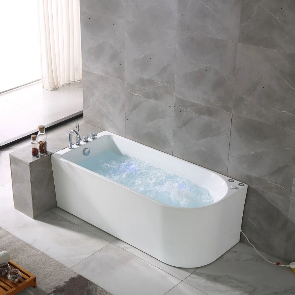 Q368n New Whirlpool Massage Bathtub World Markets